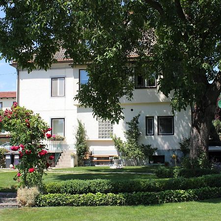 קרומפנדורף Ferienwohnung Und Gaestezimmer Korb מראה חיצוני תמונה