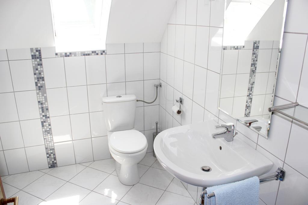 קרומפנדורף Ferienwohnung Und Gaestezimmer Korb חדר תמונה